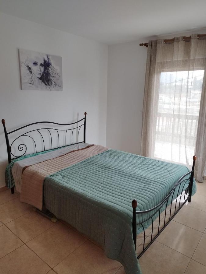 Ina House Apartment Varella Bagian luar foto